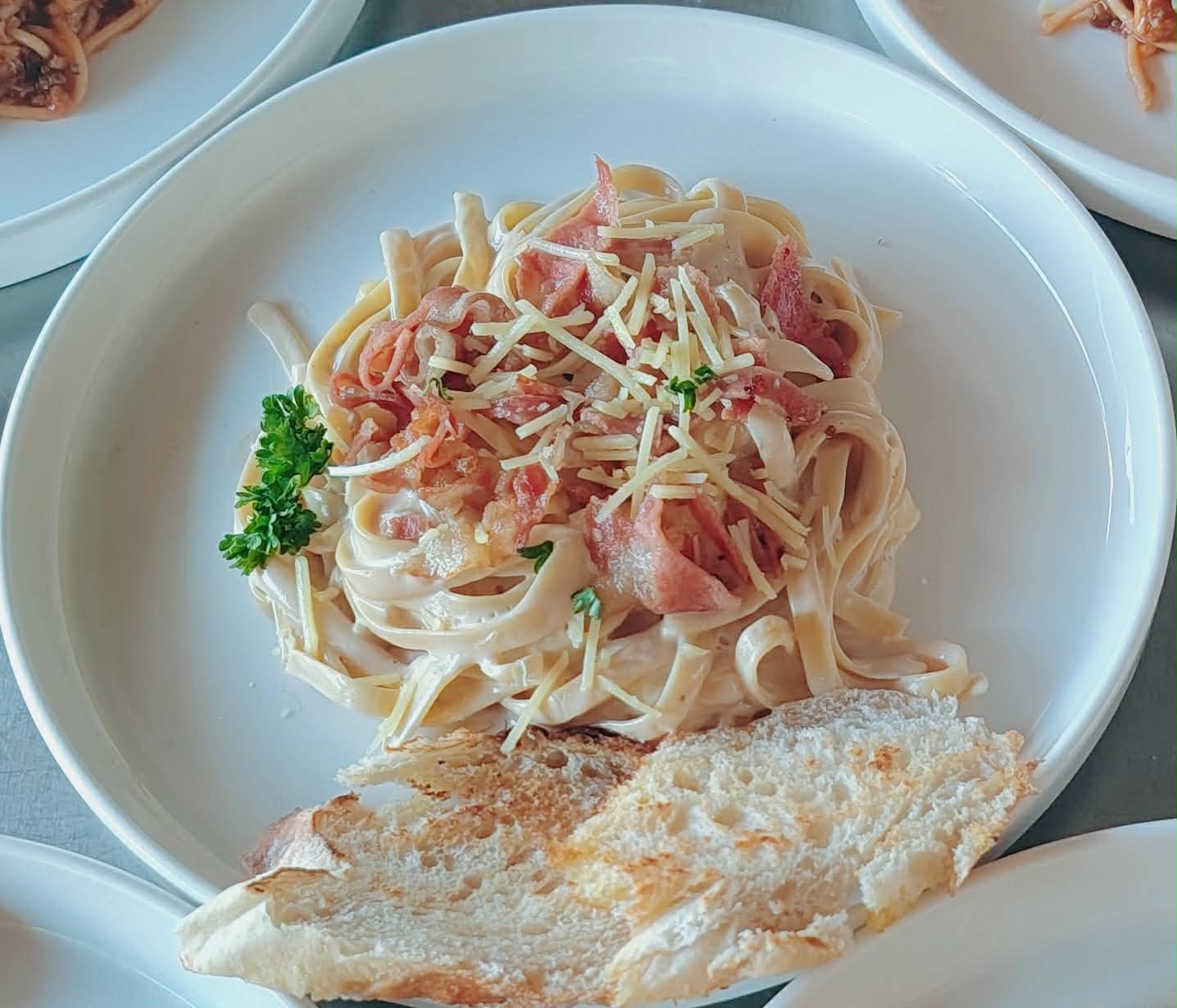Creamy Bacon ham Carbonara