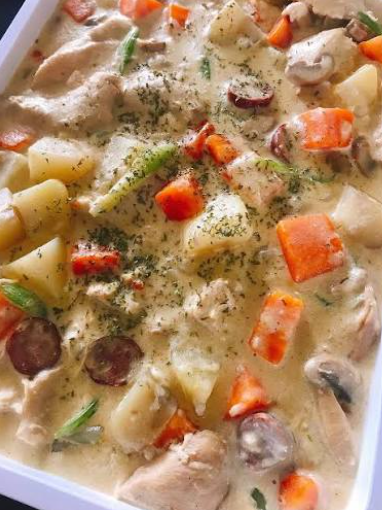 Chicken Pastel