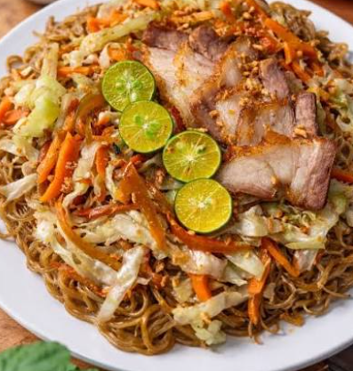 Pansit Bagnet Mixed