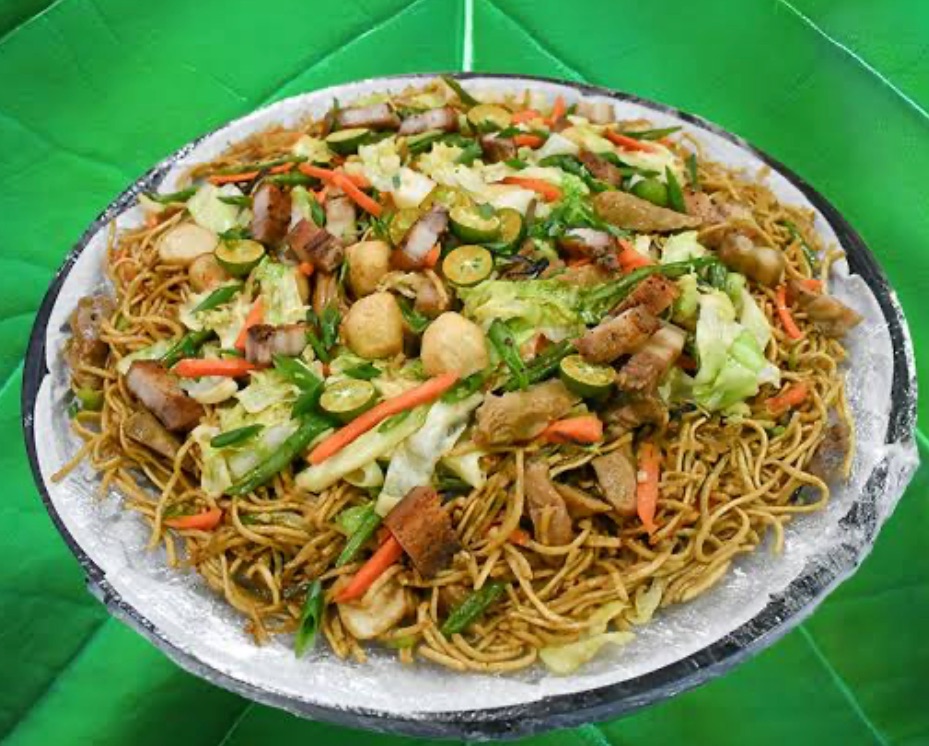 Medium Bilao 16” Pancit Bihon/ Canton/ Habhab/ Yakisoba